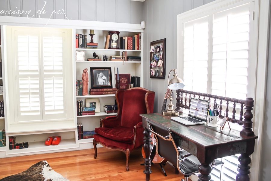 https://aiweb9ygdry.cmersite.com/2014/01/diy-decorative-molding.html