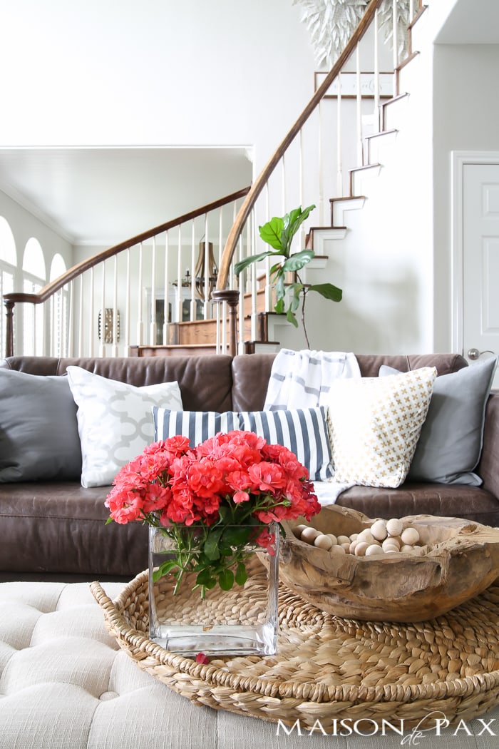 how to decorate your home for summer in 10 minutes or less | quick summer decorating ideas