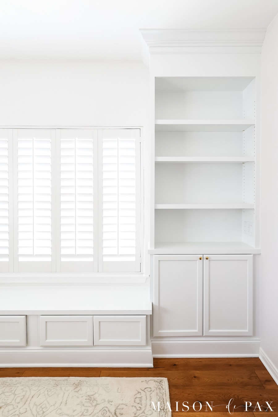 DIY Window Seat Between Bookcases