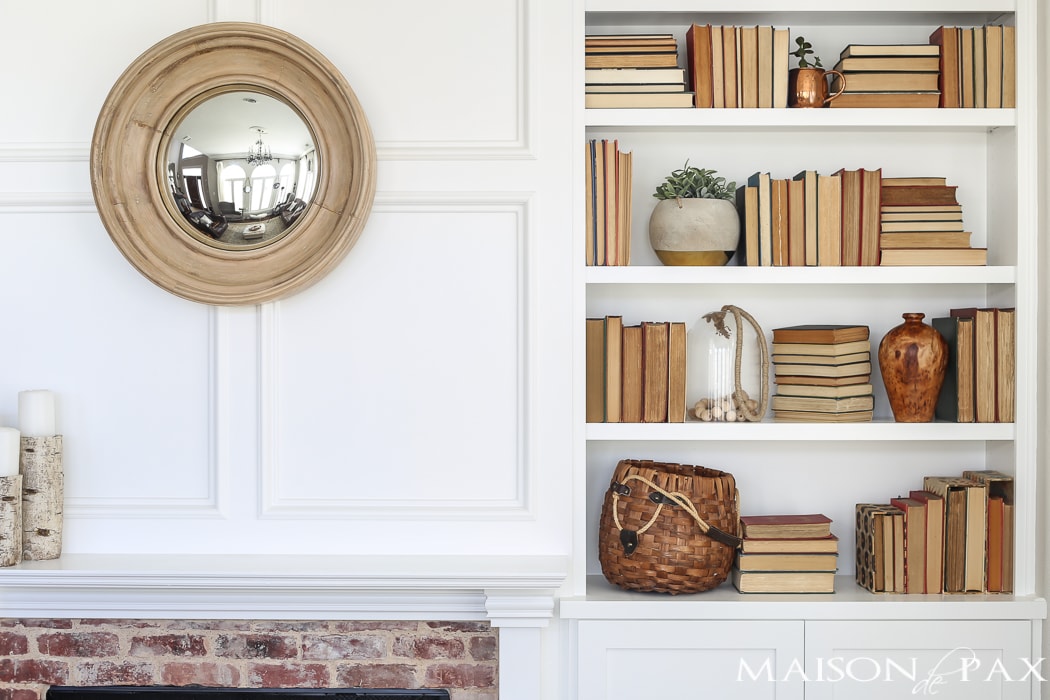 Shelf book styling