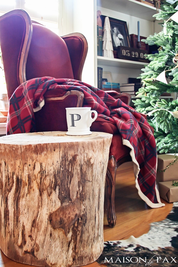 Wood stump table- Maison de Pax