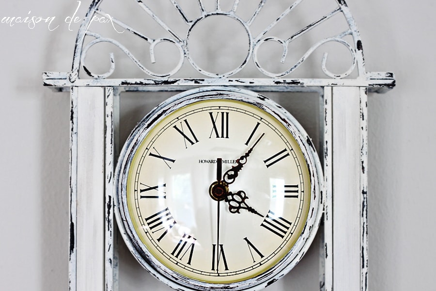 Find out how to create a chipped, aged look on metal using chalk paint at aiweb9ygdry.cmersite.com