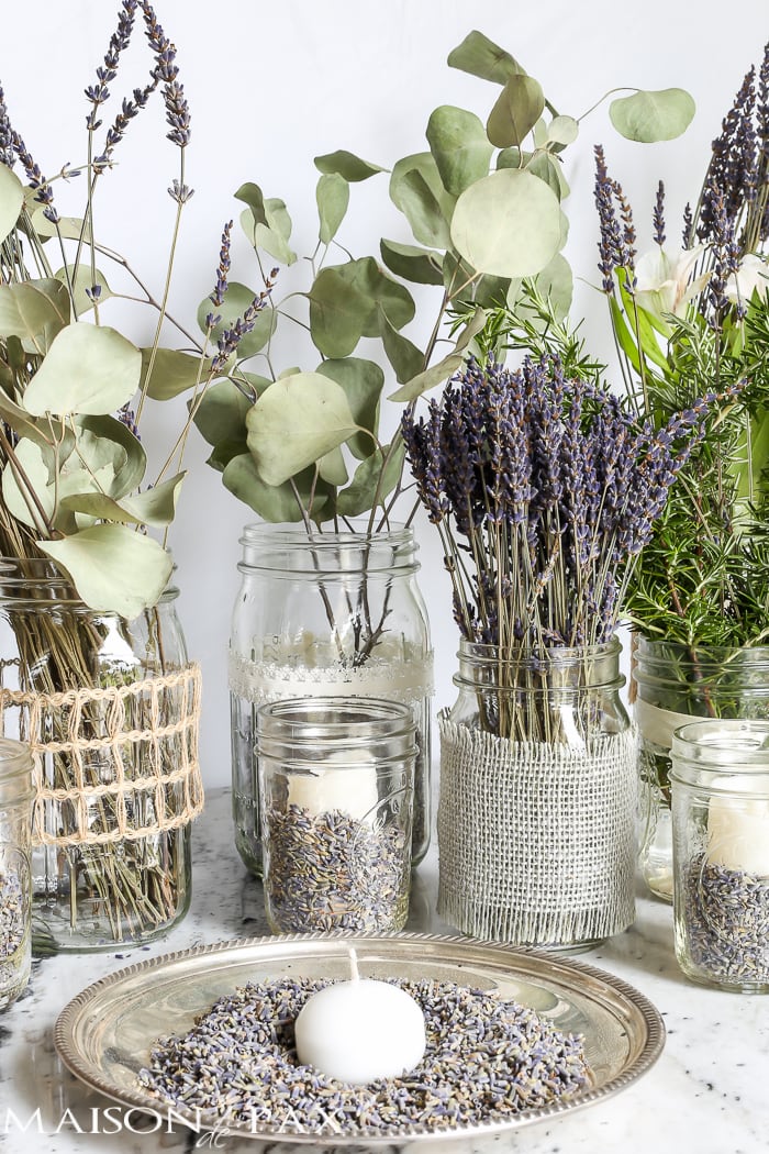 beautiful! Mason jars with dried lavender make easy and gorgeous centerpieces for home, parties, weddings, or baby showers | aiweb9ygdry.cmersite.com