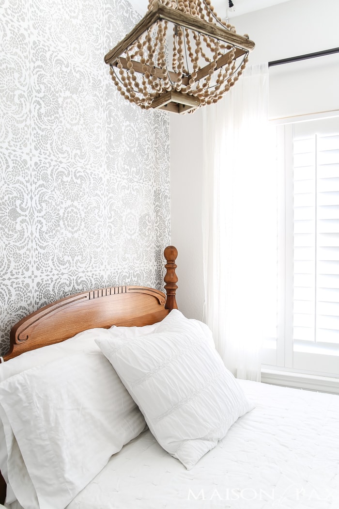 This serene gray and white little girl's room is sweet enough for any little princess but sophisticated enough to double as a restful guest room.