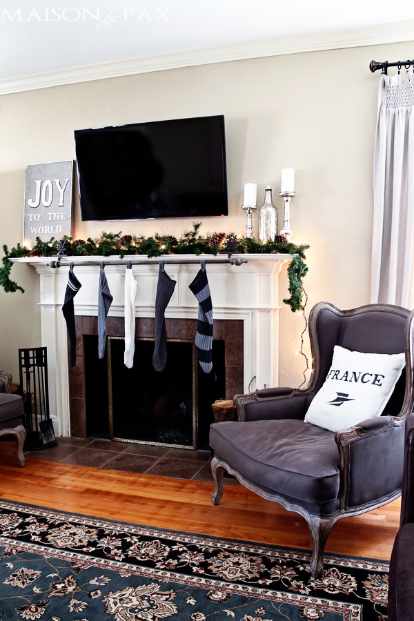 Easy DIY stocking holder- Maison de Pax