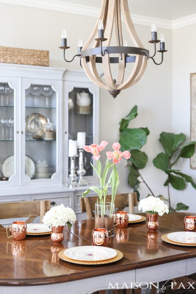 easy valentine's day table setting- Maison de Pax