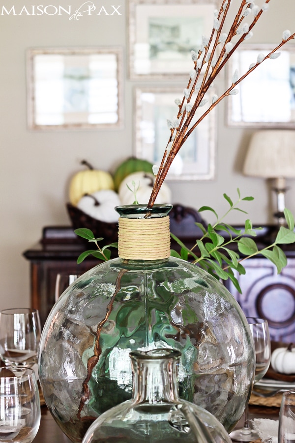 gorgeous neutral fall centerpieces at aiweb9ygdry.cmersite.com #fall #decor #centerpiece #tablescape #dining