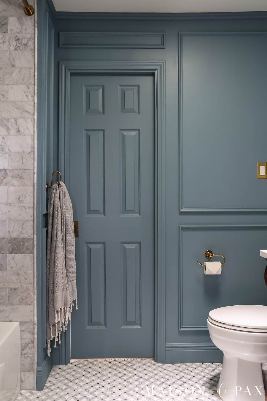 DIY Picture Frame Molding