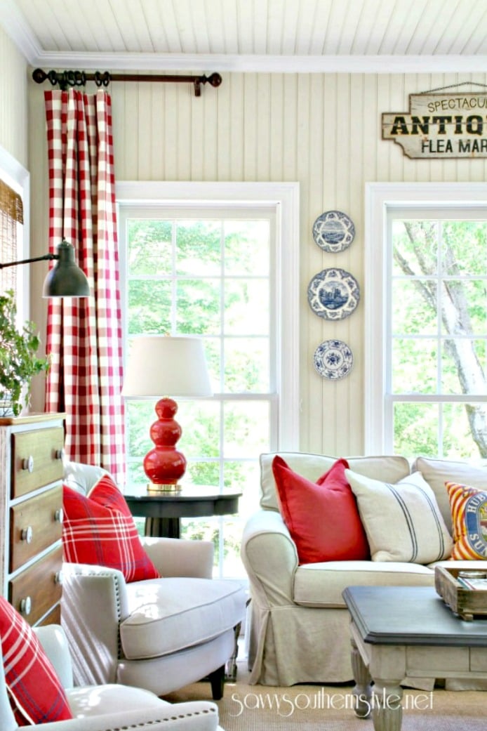 Savvy Southern Style spring sunroom