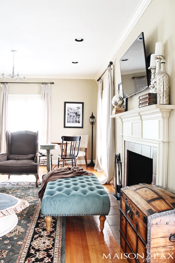 gorgeous neutral living room with blue and turquoise accents: mix of antiques, affordable pieces, and diy ideas | aiweb9ygdry.cmersite.com