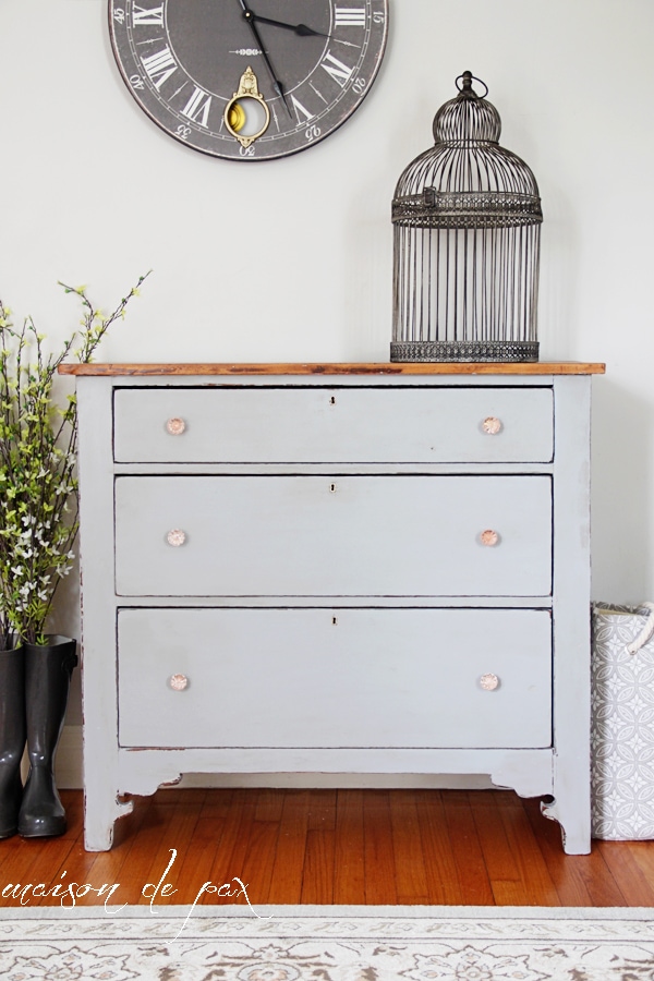 Gorgeous gray farmhouse dresser makeover using Country Chic Paint in Pebble Beach- Maison de Pax