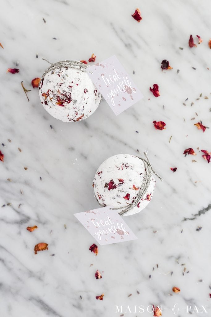 lavender rose bath bomb- Maison de Pax