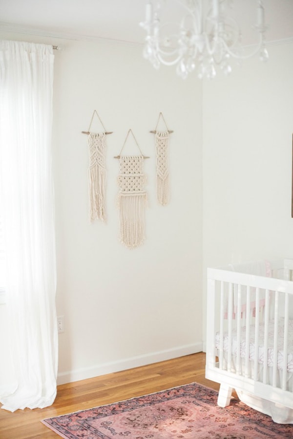 neutral nursery with macrame- maison de pax