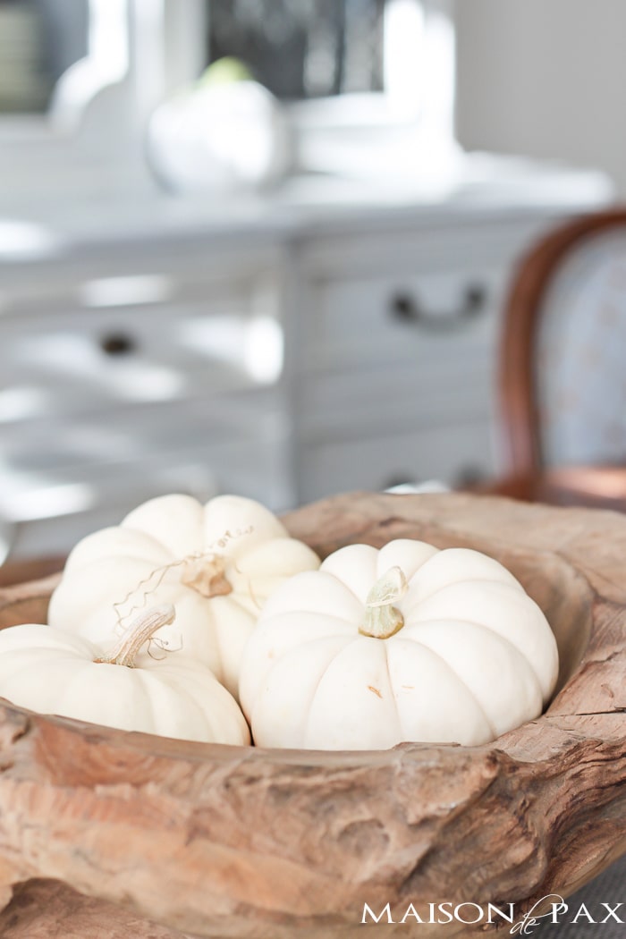 Beautiful! So many wonderful ideas for a casual and easy Thanksgiving celebration | aiweb9ygdry.cmersite.com