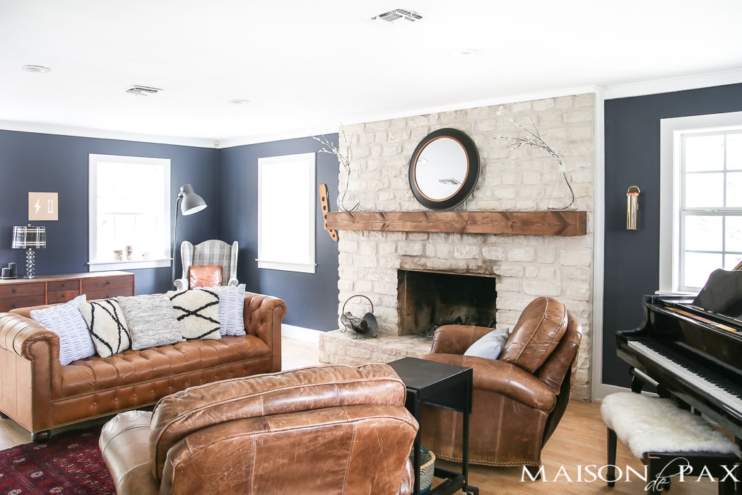 Modern Farmhouse- Maison de Pax