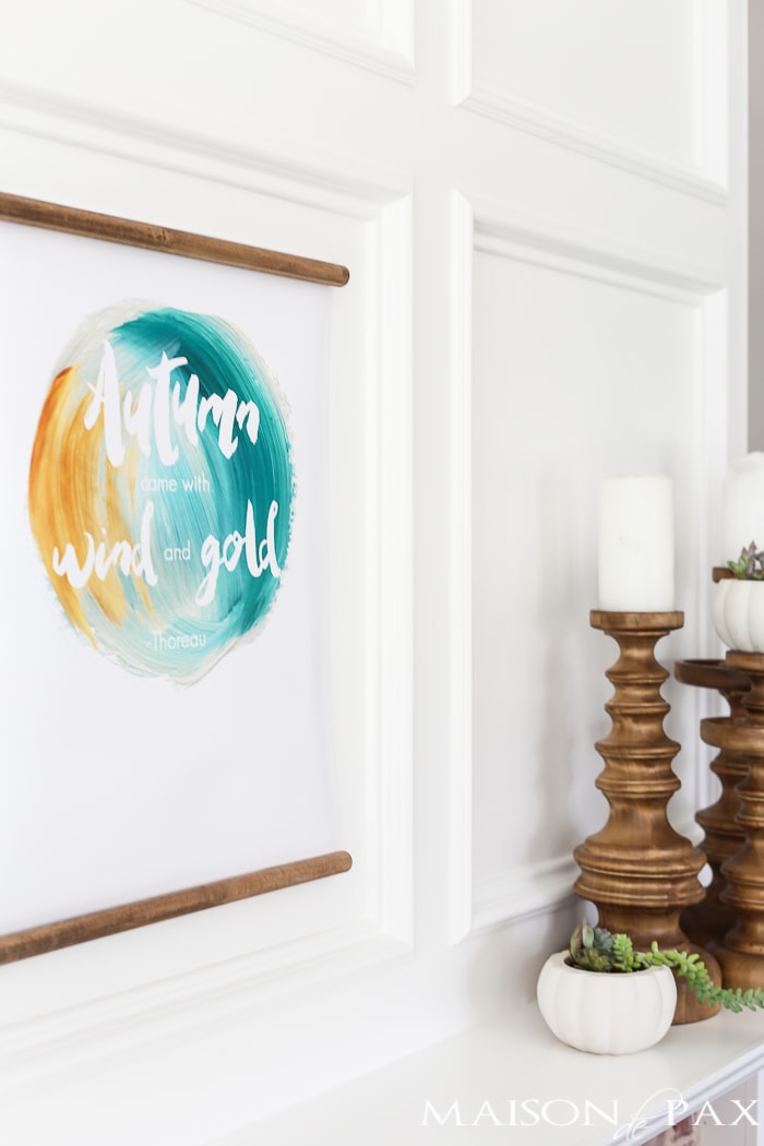 free fall printable! Autumn came with wind and gold by Thoreau on a white mantel #fallprintable