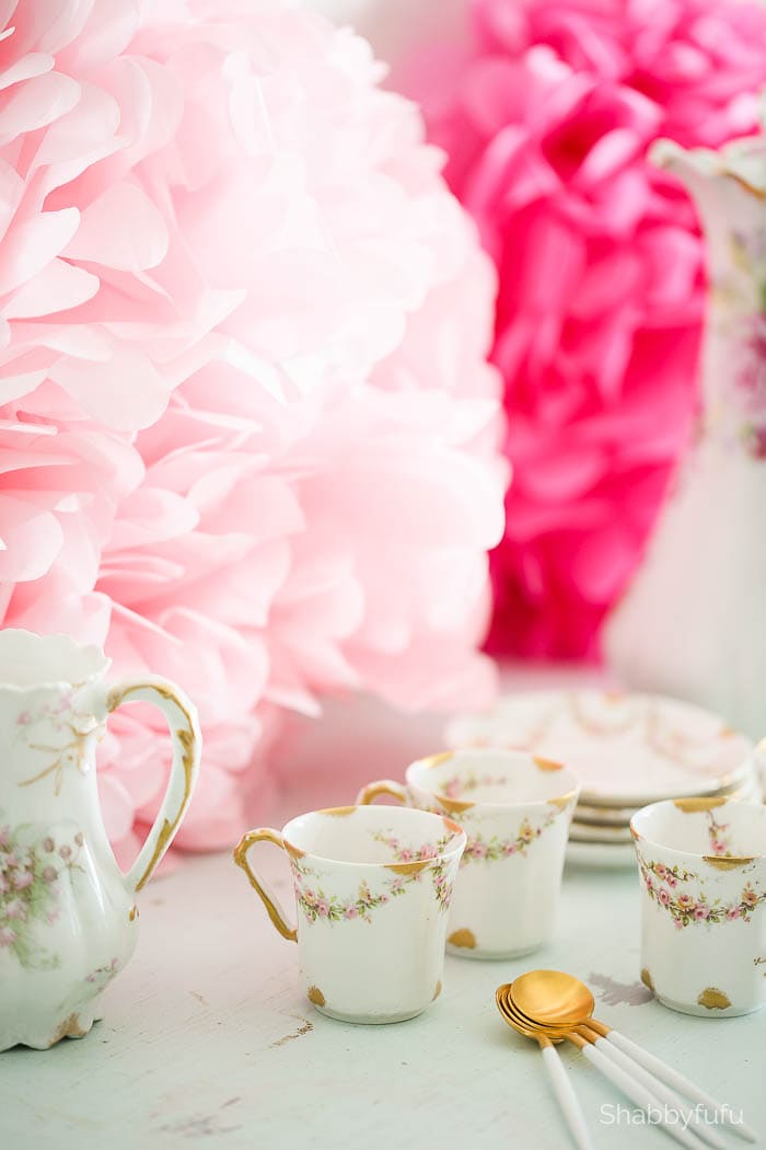 how-to-make-tissue-paper-pom-poms-shabbyfufu