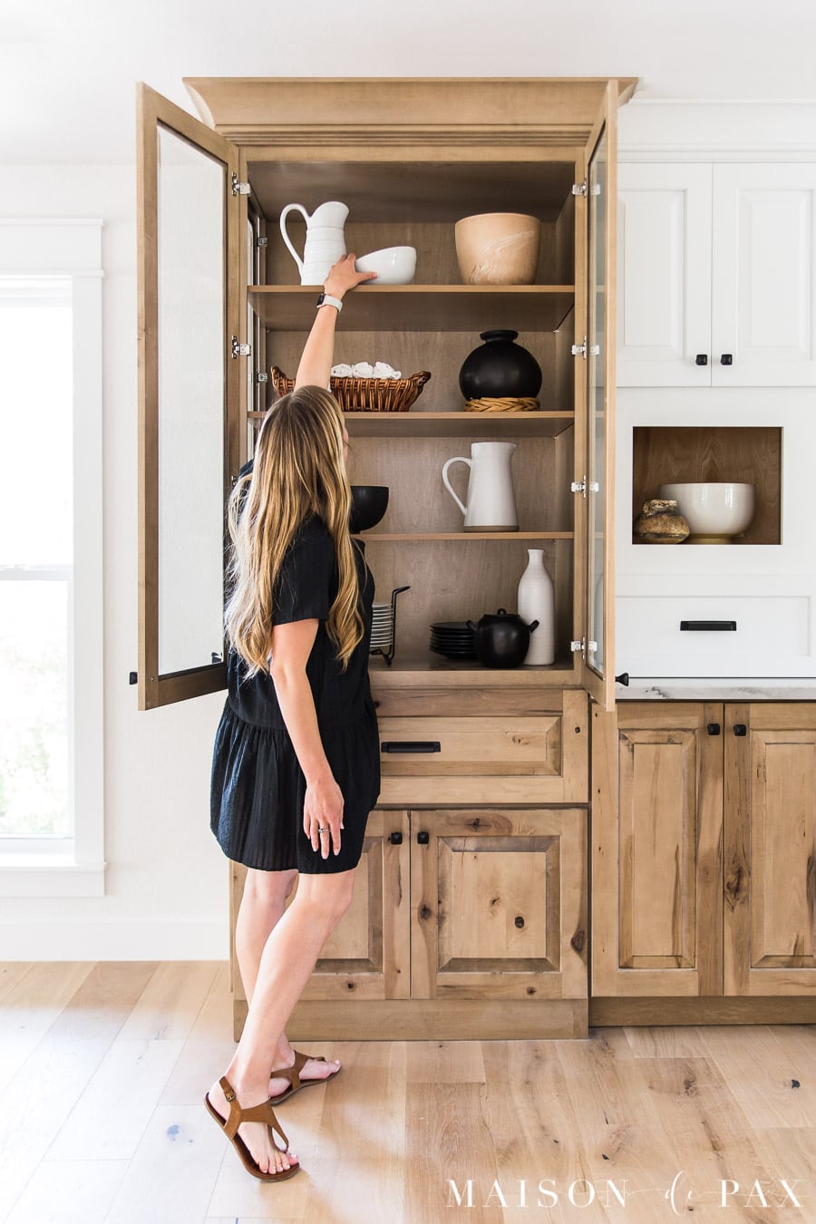 sw snowbound painted walls with wood and white kitchen cabinets