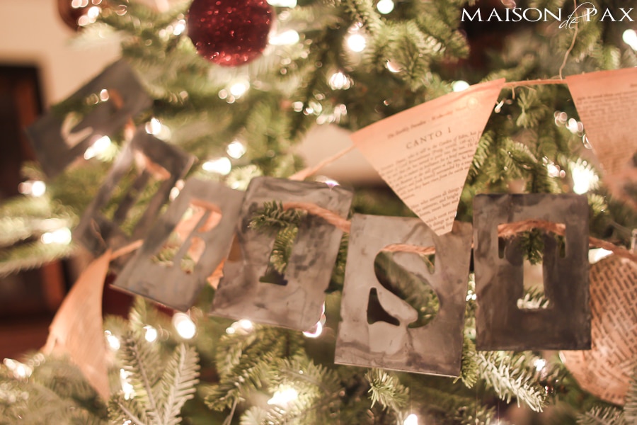 gorgeous, twinkling, holiday inspiration - beautiful Christmas lights at night via aiweb9ygdry.cmersite.com