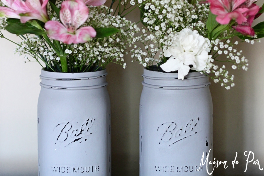 chalk painted mason jars- Maison de Pax