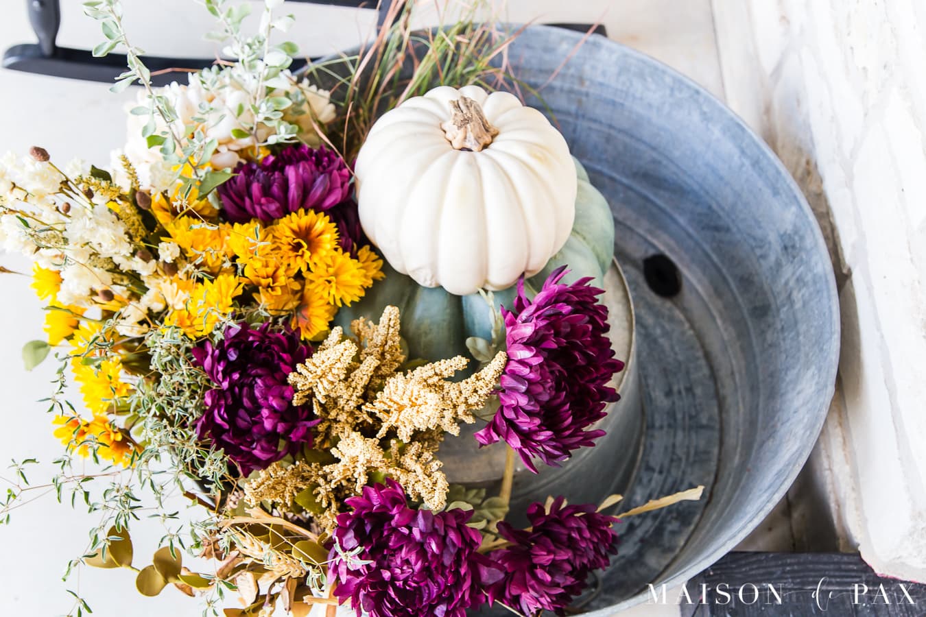 galvanized tub filled with autumn florals and pumpkins | Maison de Pax