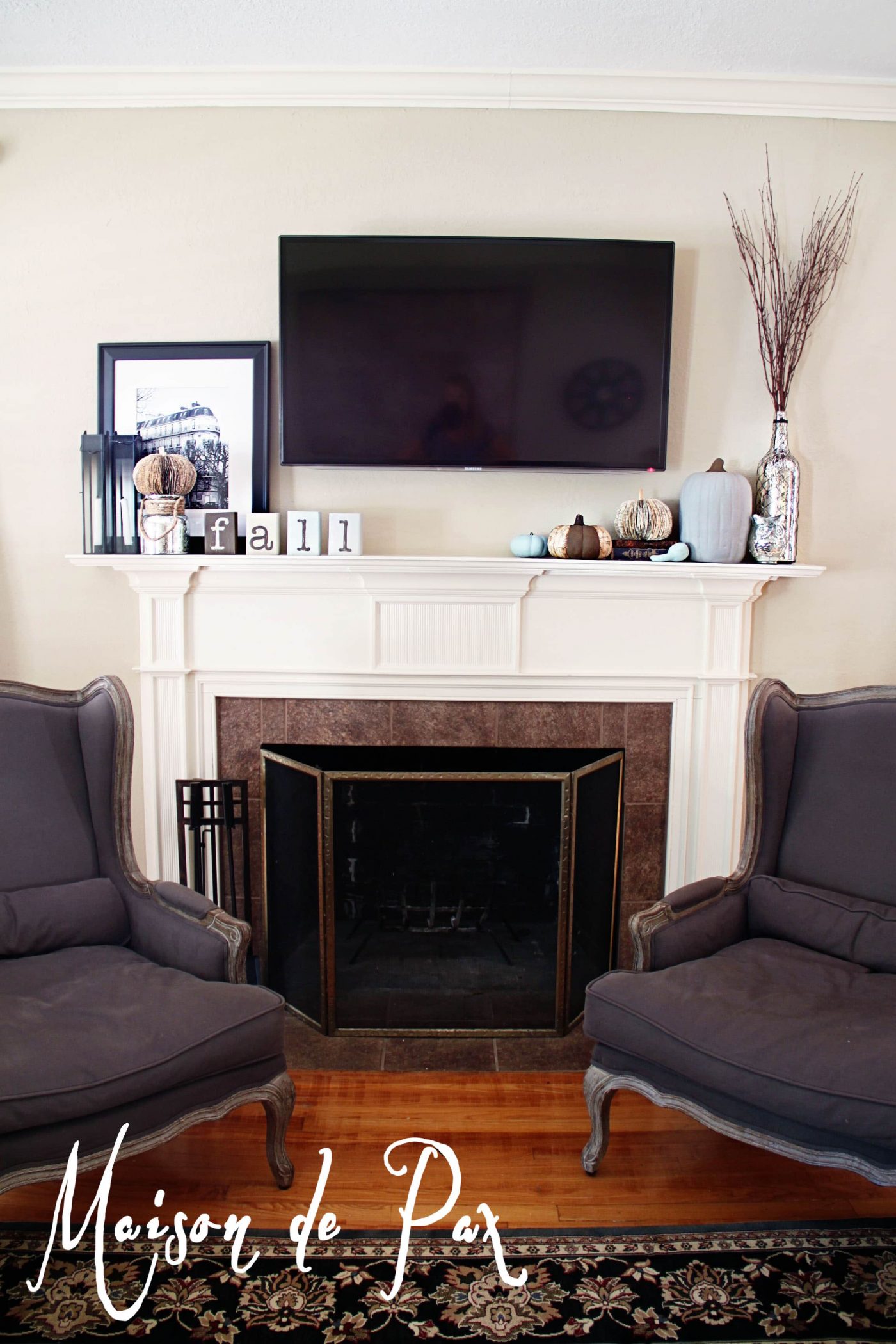 {Mostly} Neutral Fall Mantel