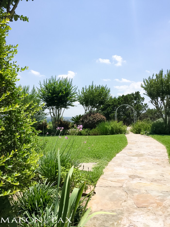 gorgeous views of the Texas hill country on this southern road trip