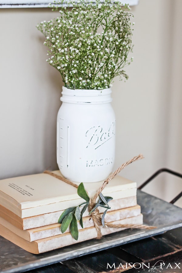 cute and functional ideas for organizing a foyer with galvanized trays | aiweb9ygdry.cmersite.com