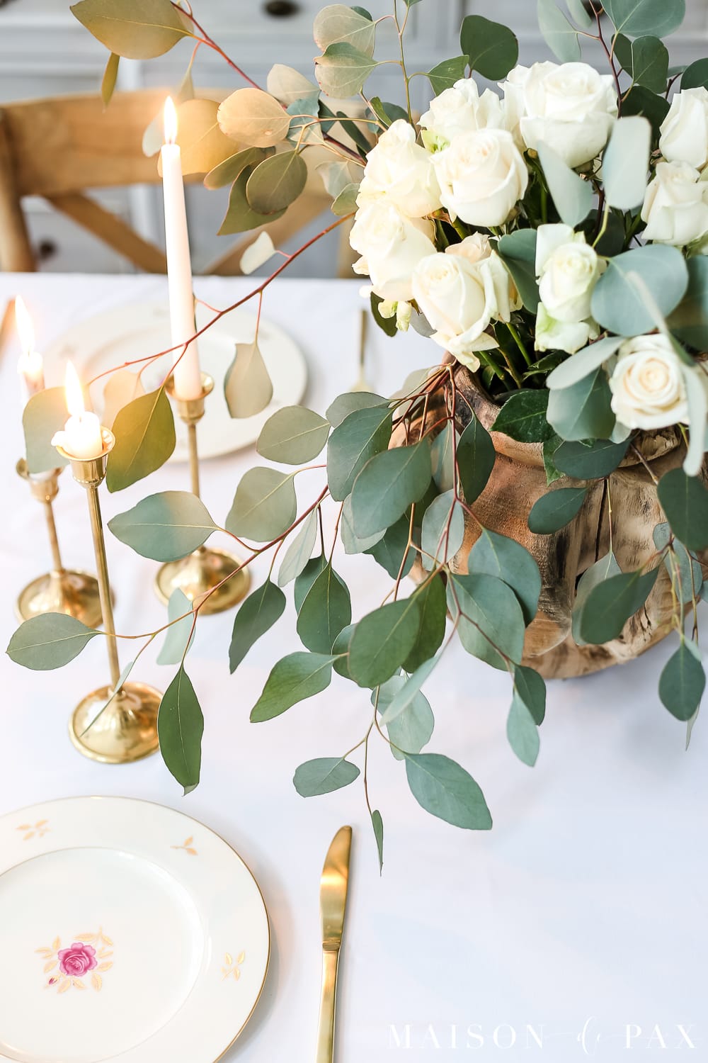 Simple Elegant Easter Tablescape