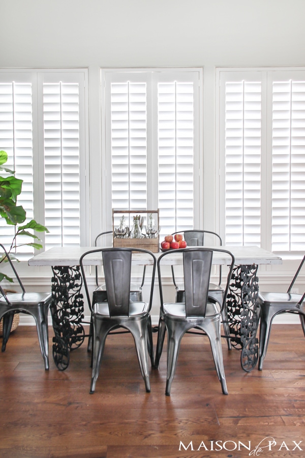 I love this fall home tour! Calming neutrals and lots of texture: simple ideas and easy fall decorations | aiweb9ygdry.cmersite.com