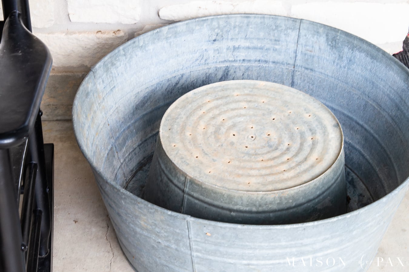 smaller galvanized tub inside a larger for porch planter | Maison de Pax