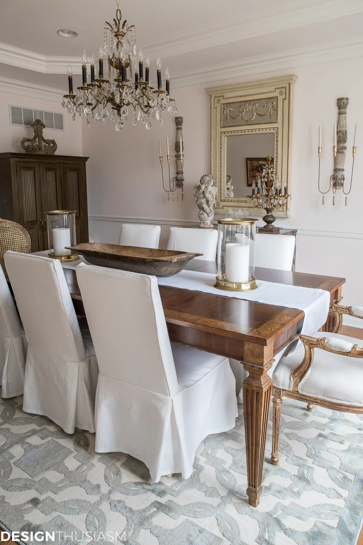 Transforming the dining room with replacing furniture - designthusiasm.com